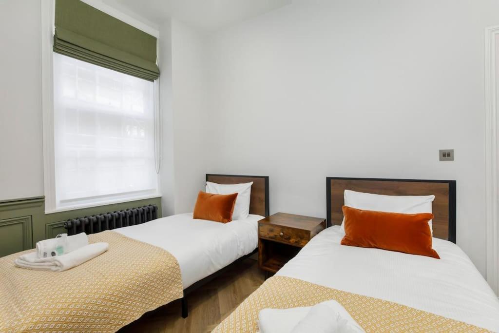 Aldwark View With Free Parking Apartment Йорк Екстериор снимка